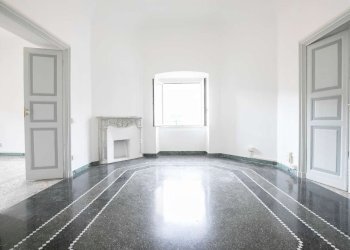 via caffaro vendita ultimo piano - Quadrilocale via Caffaro, 25-9A, Genova (zona Castelletto) - foto 17