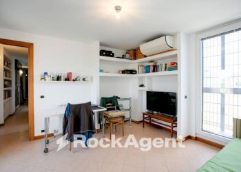 Salone - Attic via di Pietralata, Roma - photo 33