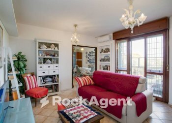 Salone - Attic via di Pietralata, Roma - photo 1