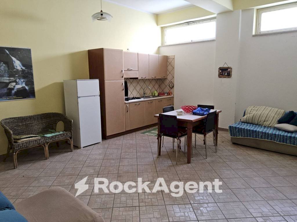 Salone - Two-room apartment Lungomare delle Palme, Siderno - photo 2