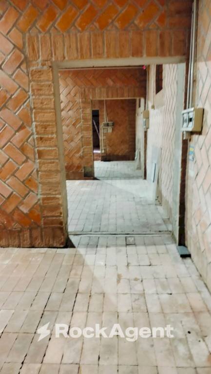 Balcone - Warehouse strada Case Schianchi, Langhirano - photo 2