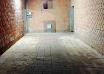 Cortile interno - Magazzino strada Case Schianchi, Langhirano - foto 5