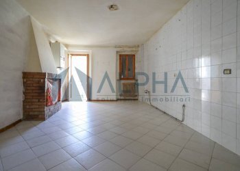 Salone - Casa indipendente via Giuseppe Garibaldi, Dovadola - foto 5