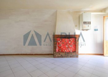 Cucina - Casa indipendente via Giuseppe Garibaldi, Dovadola - foto 7