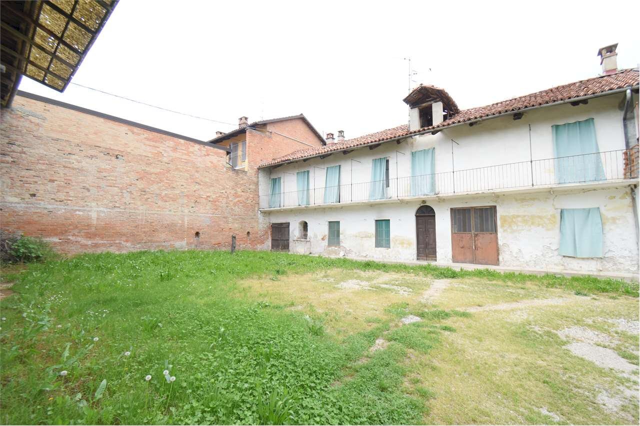 Rustic cavagnolo, Corneliano d'Alba - photo 1