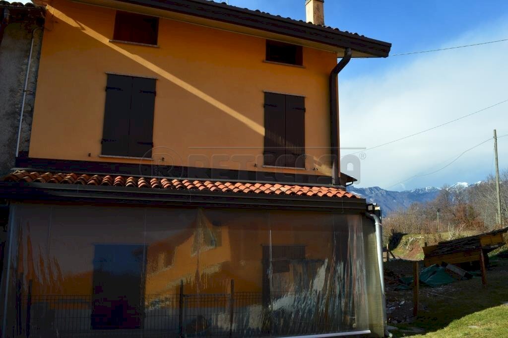 DSC_0246.JPG - Portion of a house Via caussi, Altissimo - photo 1