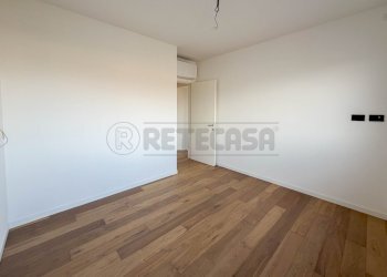 camera da letto - Apartment Via A. Doria, Creazzo - photo 20