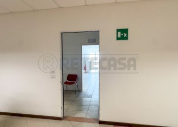 PORTA D\'INGRESSO - Office Via Pier Paolo Pasolini 2/A, Pradamano - photo 7