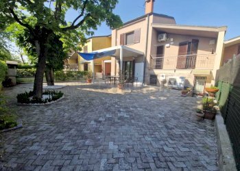 WhatsApp Image 2026-04-28 at 10.39.20 (2).jpeg - Villa a Schiera Via Ugo Fornasari, Castelvetro Piacentino - foto 22