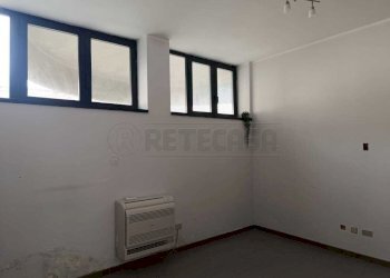 WhatsApp Image 2026-04-28 at 11.08.05.jpeg - Ufficio VIA DE MAGISTRIS, Bagnolo Cremasco - foto 20