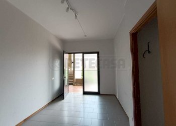 WhatsApp Image 2026-04-28 at 11.08.06 (1).jpeg - Ufficio VIA DE MAGISTRIS, Bagnolo Cremasco - foto 21