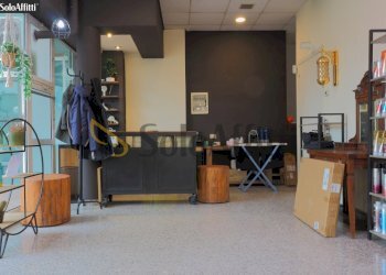 IMG_1679.JPG - Commercial Premises Via G. Garibaldi 184, Desio - photo 1