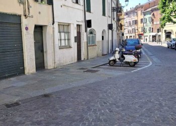 facciata - Appartamento Piazzale Daniele Bertozzi 9, Parma (zona Oltretorrente) - foto 6