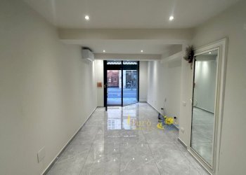 IMG-20260522-WA0021 - Commercial Premises Strada Nino Bixio, Parma (neighborhood Oltretorrente) - photo 3