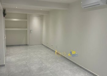 IMG-20260522-WA0019 - Commercial Premises Strada Nino Bixio, Parma (neighborhood Oltretorrente) - photo 4