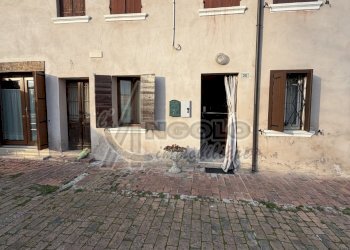 esterno 2.jpg - Villa a Schiera Canaro - foto 19