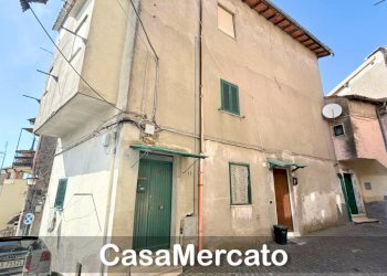 8.jpg - Bilocale Via San Francesco d'Assisi, Rocca di Papa - foto 3