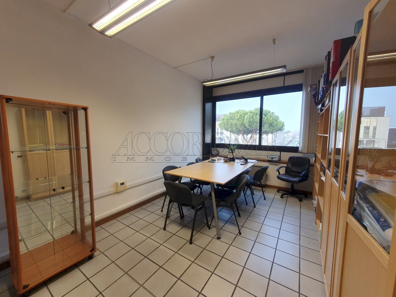 20230203_112632.jpg - Office Via della Croce Rossa 32, Padova - photo 1