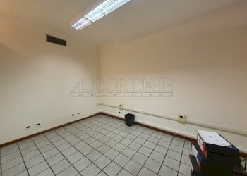 20230203_112408.jpg - Office Via della Croce Rossa 32, Padova - photo 4