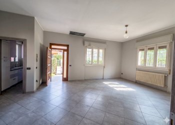 SOGGIORNO 02.png - Villa CHIESANUOVA, Brescia (zona Chiesanuova) - foto 4