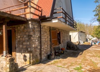 Gemini_Generated_Image_sdkru6sdkru6sdkr.png - Villa Località Capoluogo 10, Maiolo - photo 5