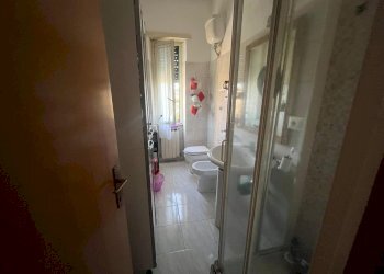 Bagno - One-room apartment Via Servilia, Roma - photo 9