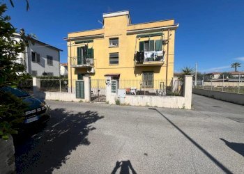 Palazzina - One-room apartment Via Servilia, Roma - photo 12