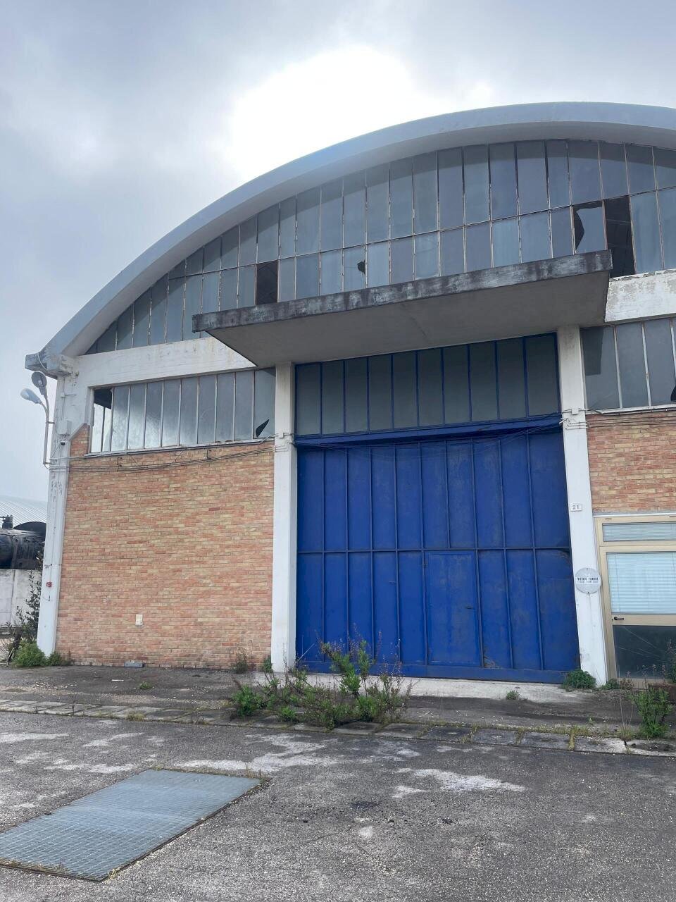 1000092089.jpg - Locale Commerciale Via Jesi, Pesaro - foto 3