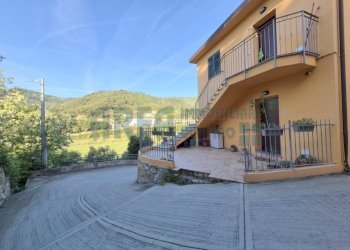 20260417_083340.jpg - Trilocale Via Nazionale 242, Imperia - foto 13