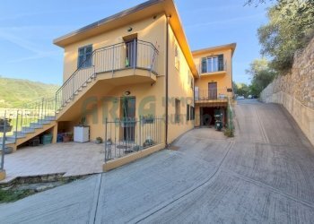 20260417_083346.jpg - Trilocale Via Nazionale 242, Imperia - foto 15