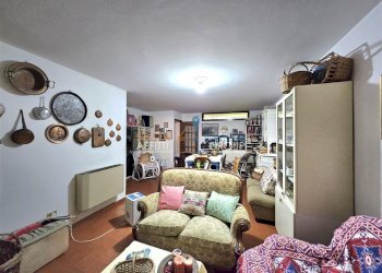 21.jpg - Villa a Schiera Via Treviso 20, Massa - foto 23