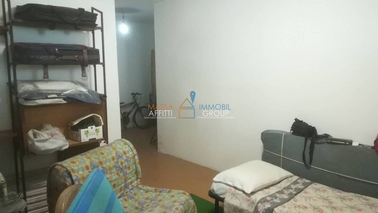 11.jpg - Appartamento Via Argine Destro Carrione 15, Carrara - foto 2