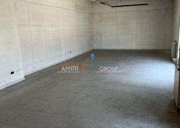 IMG_6394.JPG - Commercial Premises Via G. Carducci 123, Massa - photo 3