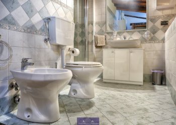 95.jpg - Two-room apartment Piazza Indipendenza, Firenze - photo 14