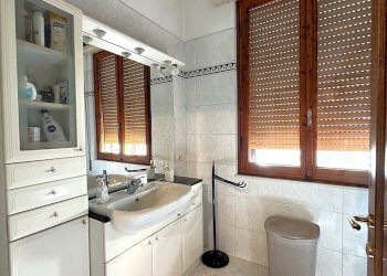 bagno - Villa Via Toscano Magazzini, Prato - photo 21