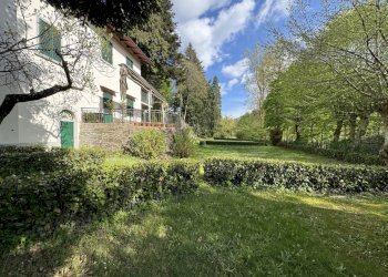 giardino - Villa Via dell'Appennino, Vernio - foto 9