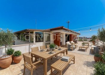 terrazzo 1 via sdf.jpg - Attic Via Salvatore di Franco 5, Catania - photo 1