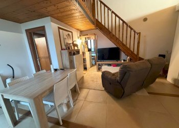 soggiorno - Four-room apartment Via Umberto Nobile, Castel San Giovanni - photo 1