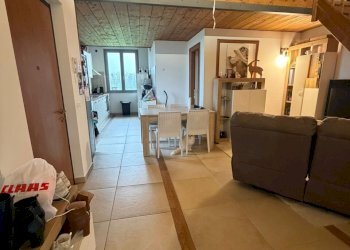 soggiorno-cucina - Four-room apartment Via Umberto Nobile, Castel San Giovanni - photo 2