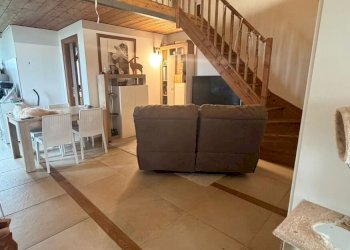 soggiorno - Four-room apartment Via Umberto Nobile, Castel San Giovanni - photo 5