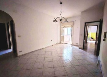 Cucina -soggiorno.jpeg - Trilocale Strada San Giovanni Galermo 127, Misterbianco - foto 3