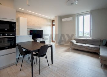 Two-room apartment Vicolo Belvedere, 9 
 Castelli Calepio, Castelli Calepio - photo 2