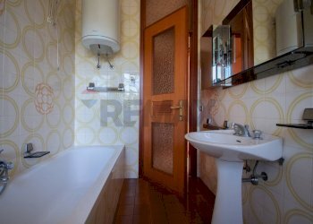 Portion of a house Vicolo Belvedere, 9 
 Castelli Calepio, Castelli Calepio - photo 9