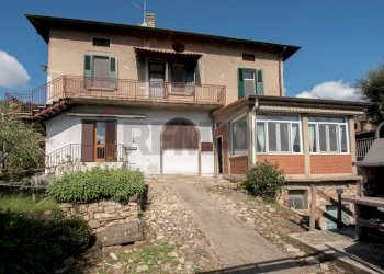 Portion of a house Vicolo Belvedere, 9 
 Castelli Calepio, Castelli Calepio - photo 20