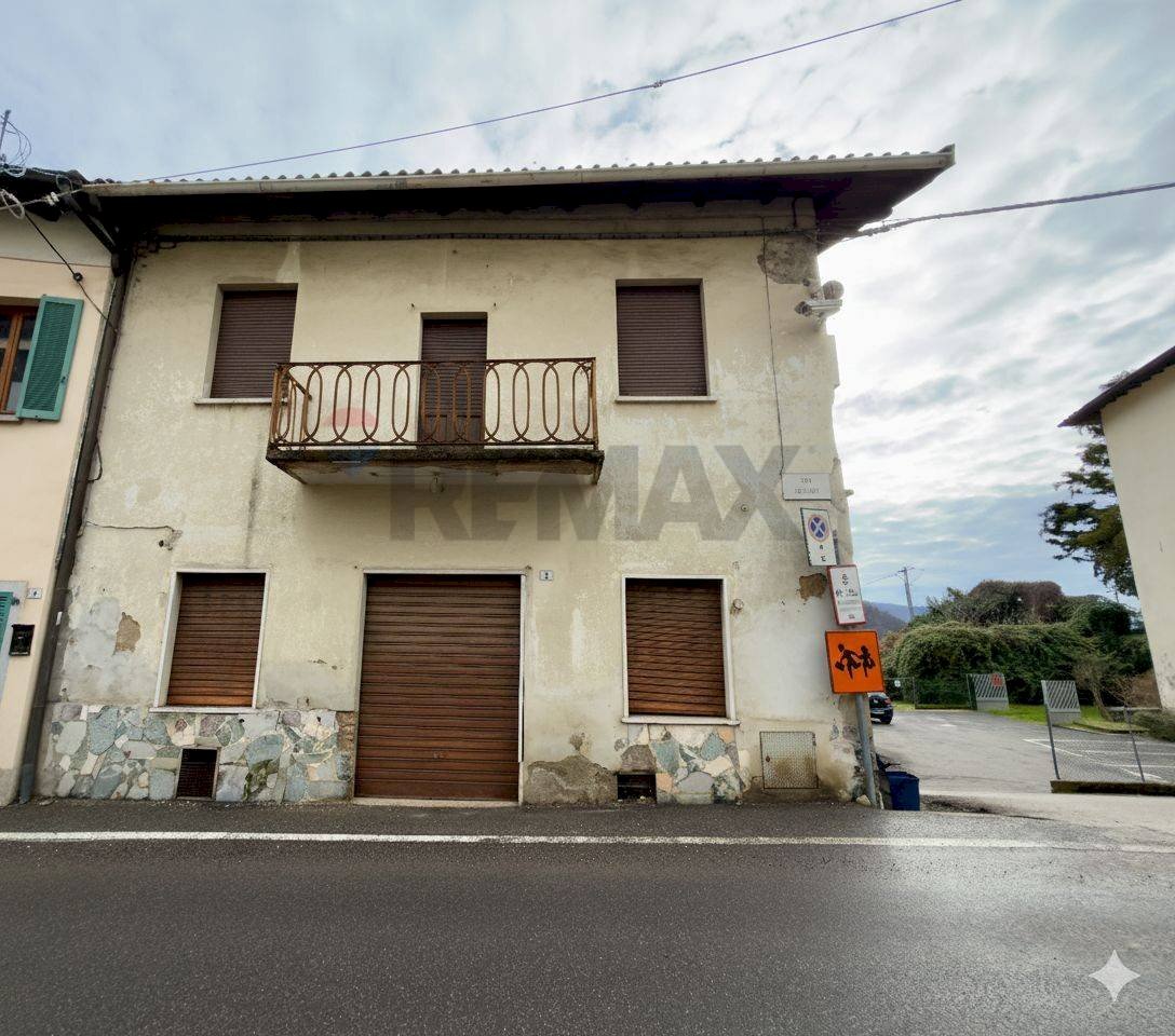 Semi-detached house Via Micizie Sotto, SNC 
 Adrara San Martino, Adrara San Martino - photo 1