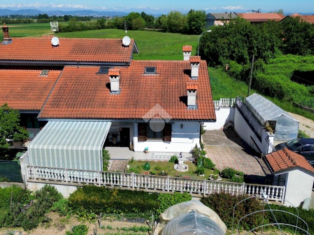 Casa indipendente Via poirino, Isolabella - foto 2