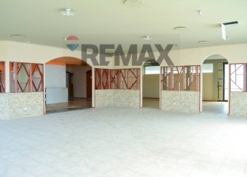 Locale Commerciale via rampinelli, 5 
 Brembate di Sopra, Brembate di Sopra - foto 12