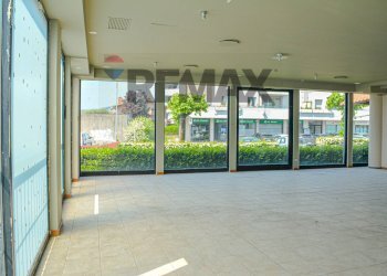 Locale Commerciale via rampinelli, 5 
 Brembate di Sopra, Brembate di Sopra - foto 15