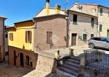 Semi-detached house Piazza 4 Novembre, Vallefoglia - photo 20