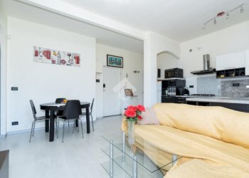 Three-room apartment Via dei tigli, Torino (neighborhood Falchera) - photo 3